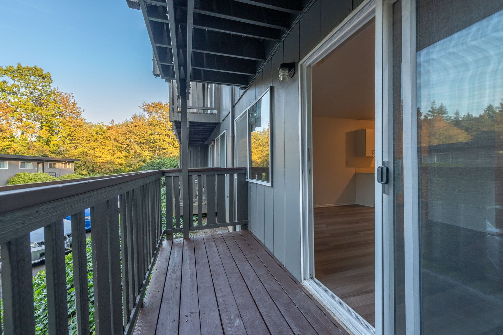 Portland Apartment: 6225-6235 SW Burlingame