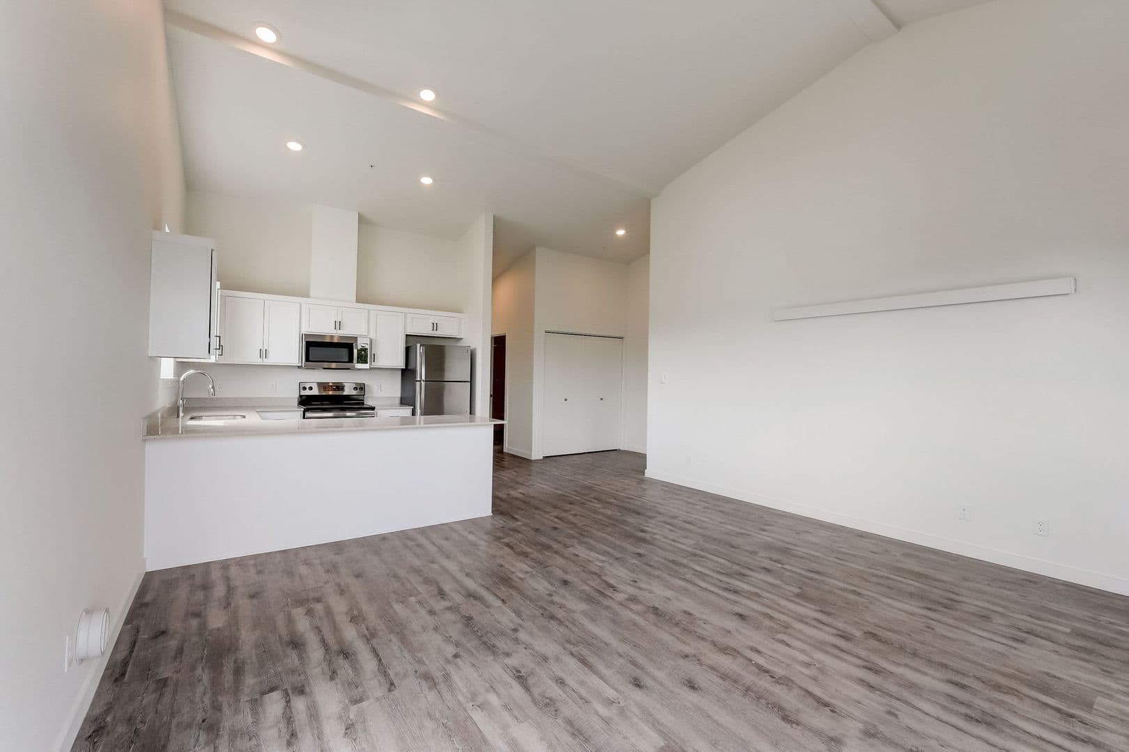 Portland Apartment: 4712 N Williams Ave