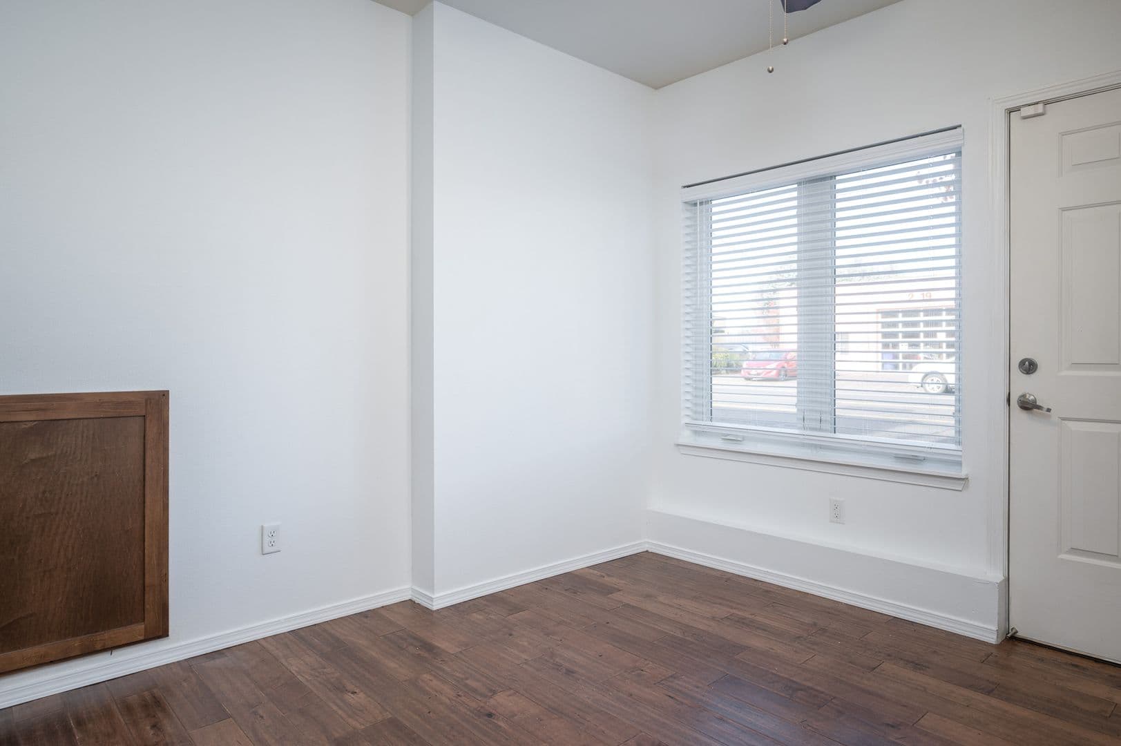 Portland Apartment: 455 NE 24th Ave