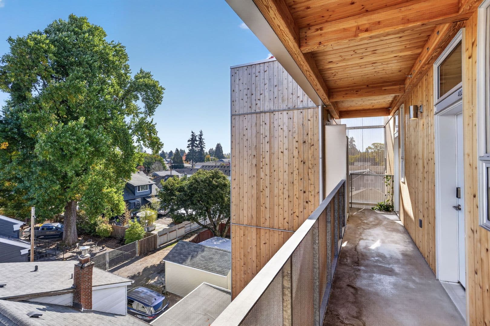 Portland Apartment: 7480 N Delaware