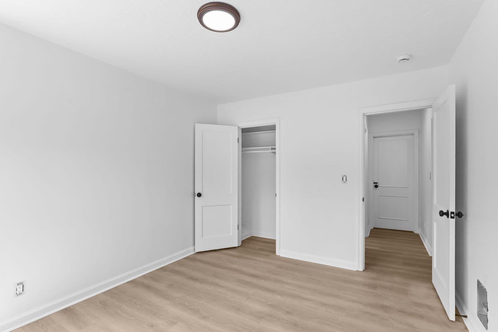 Portland Apartment: 4831-4841 E Burnside St