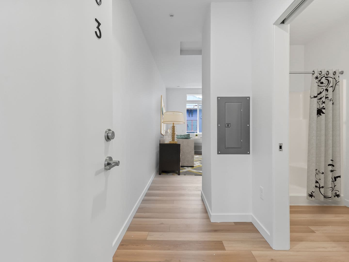 Portland Apartment: 311 NE Graham St
