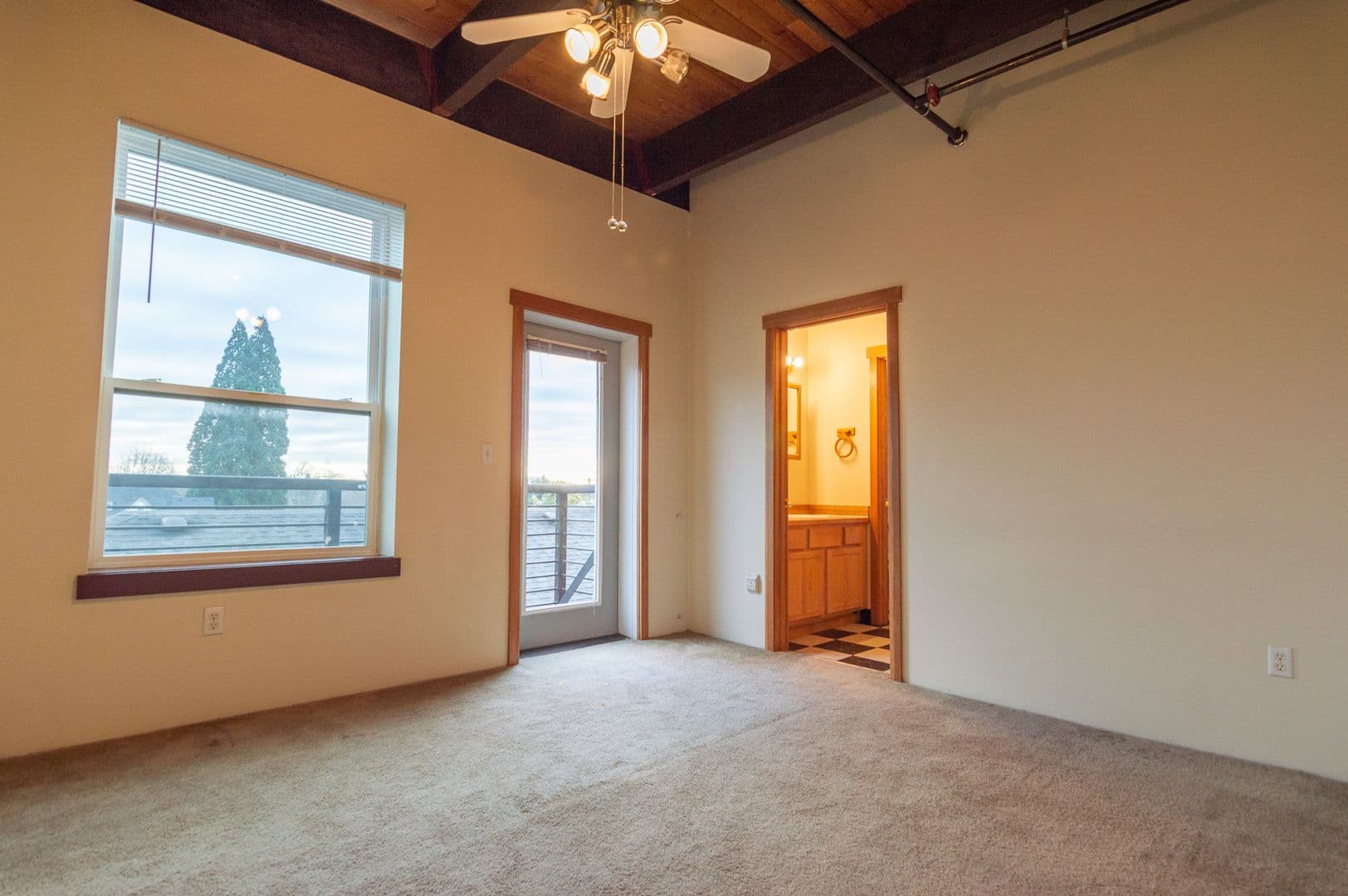 Portland Apartment: 2808 NE MLK Jr Blvd