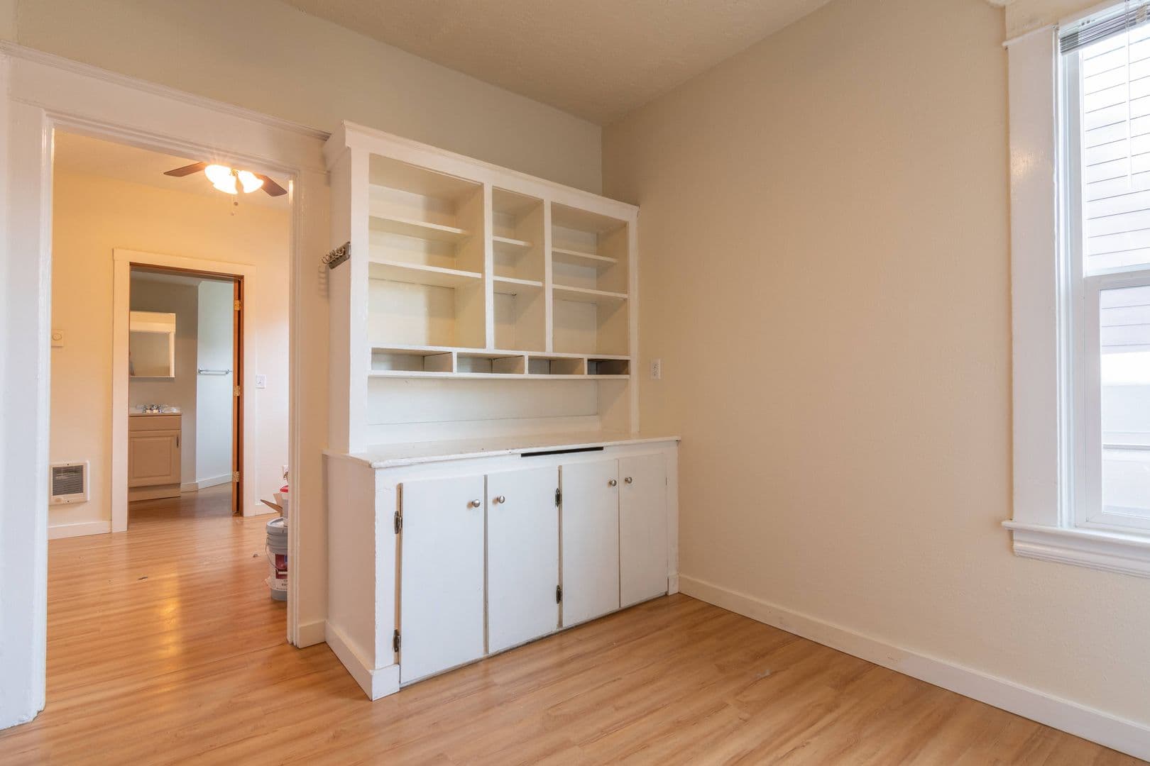 Portland Apartment: 6020 NE Glisan