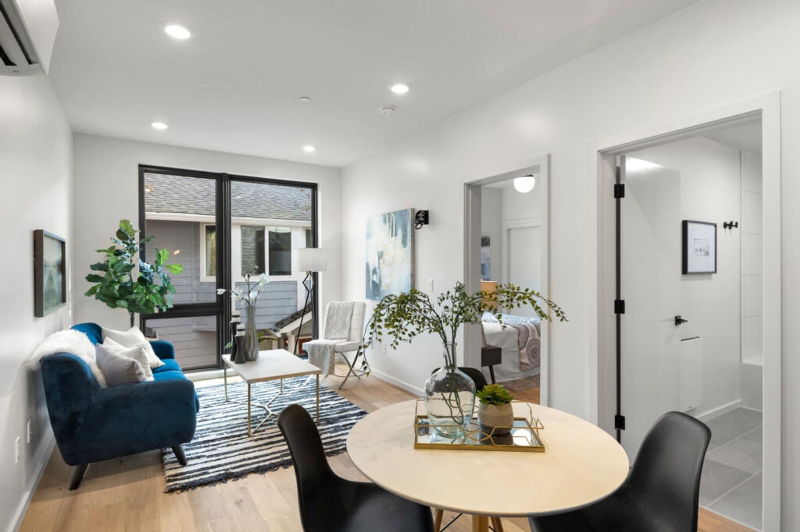 Portland Apartment: 1615 N Willis Blvd