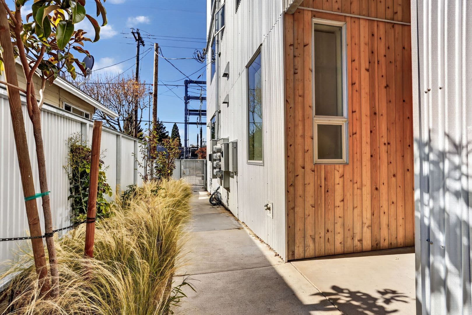 Portland Apartment: 7480 N Delaware