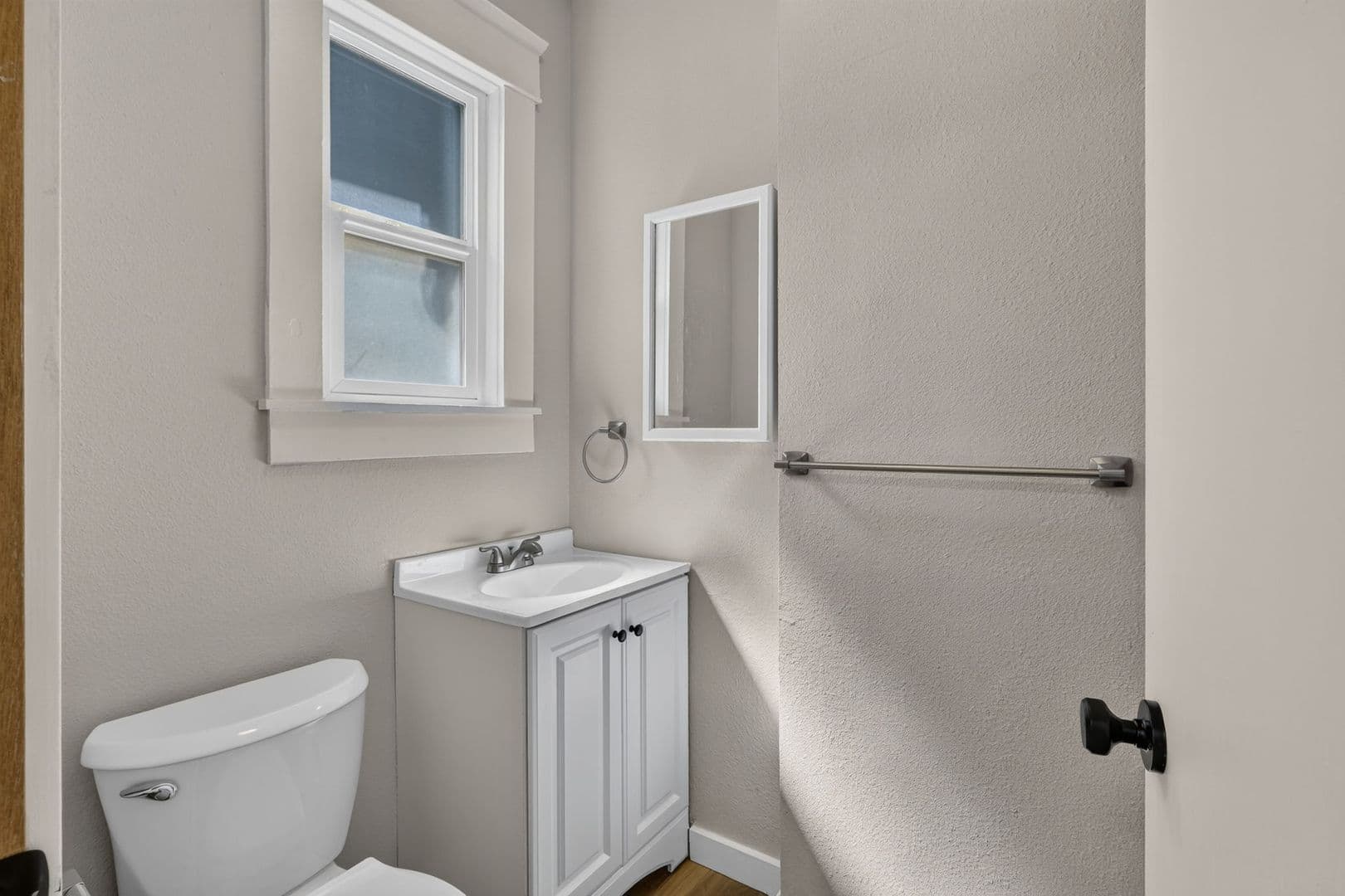 Portland Apartment: 6020 NE Glisan