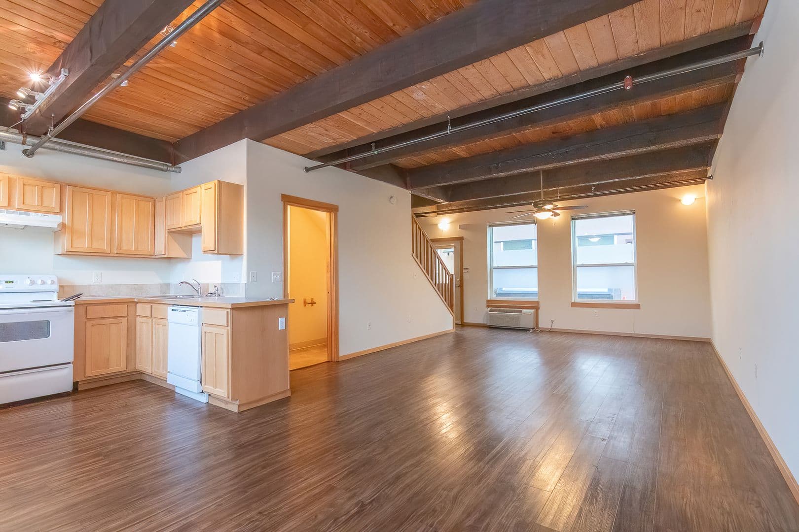 Portland Apartment: 2808 NE MLK Jr Blvd