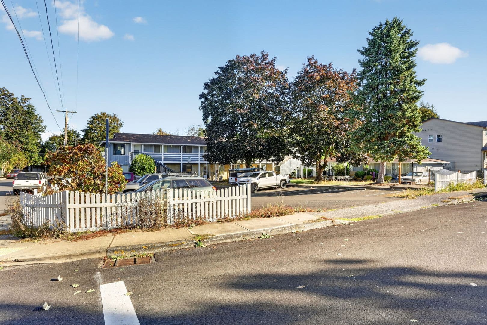 Sandy Apartment: 17170 Beers Ave