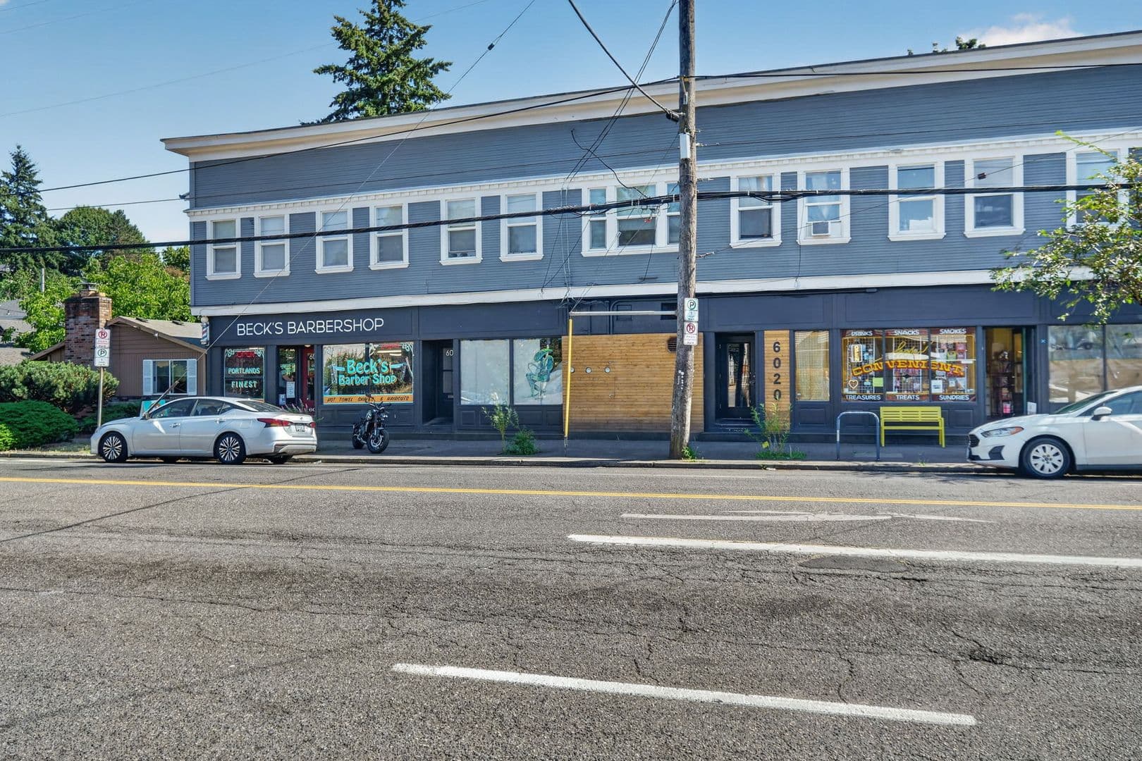 Portland Apartment: 6020 NE Glisan