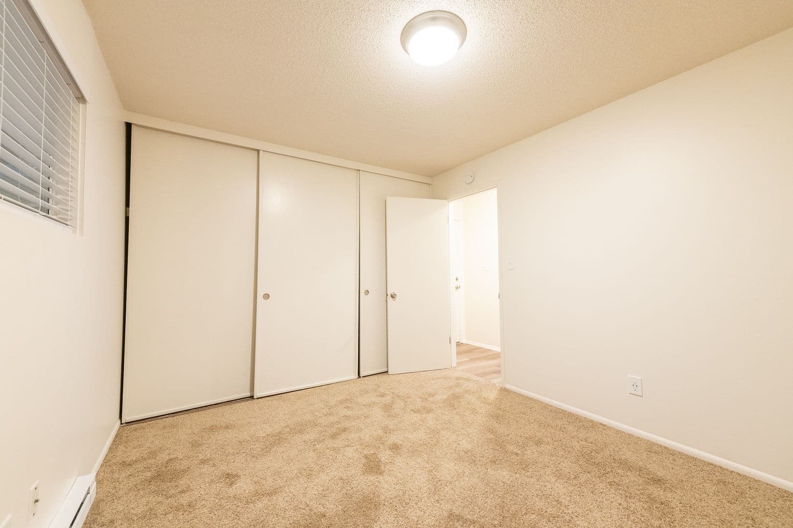Portland Apartment: 6225-6235 SW Burlingame