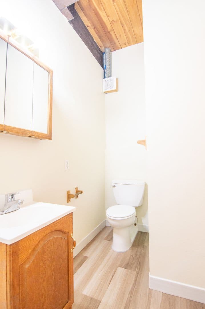 Portland Apartment: 2808 NE MLK Jr Blvd