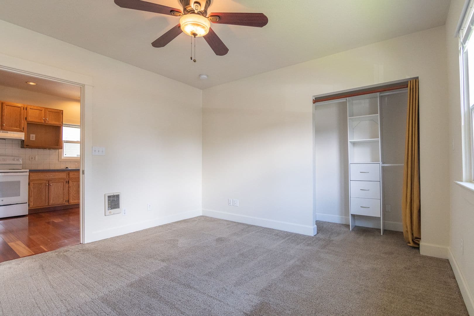 PORTLAND House: 1004 N. MASON