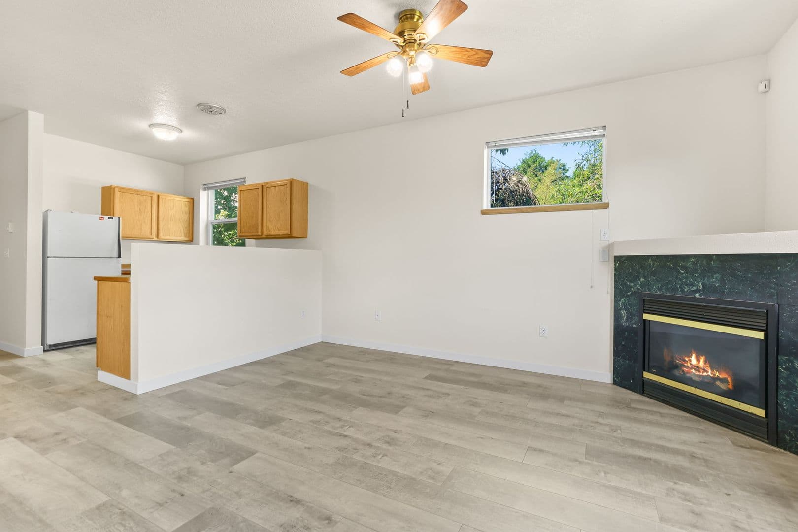 Portland Apartment: 2020 NE Rodney