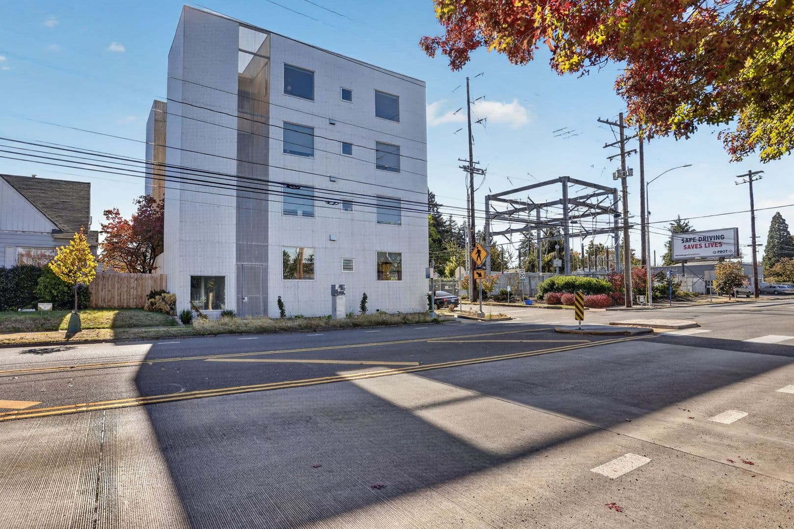 Portland Apartment: 7480 N Delaware