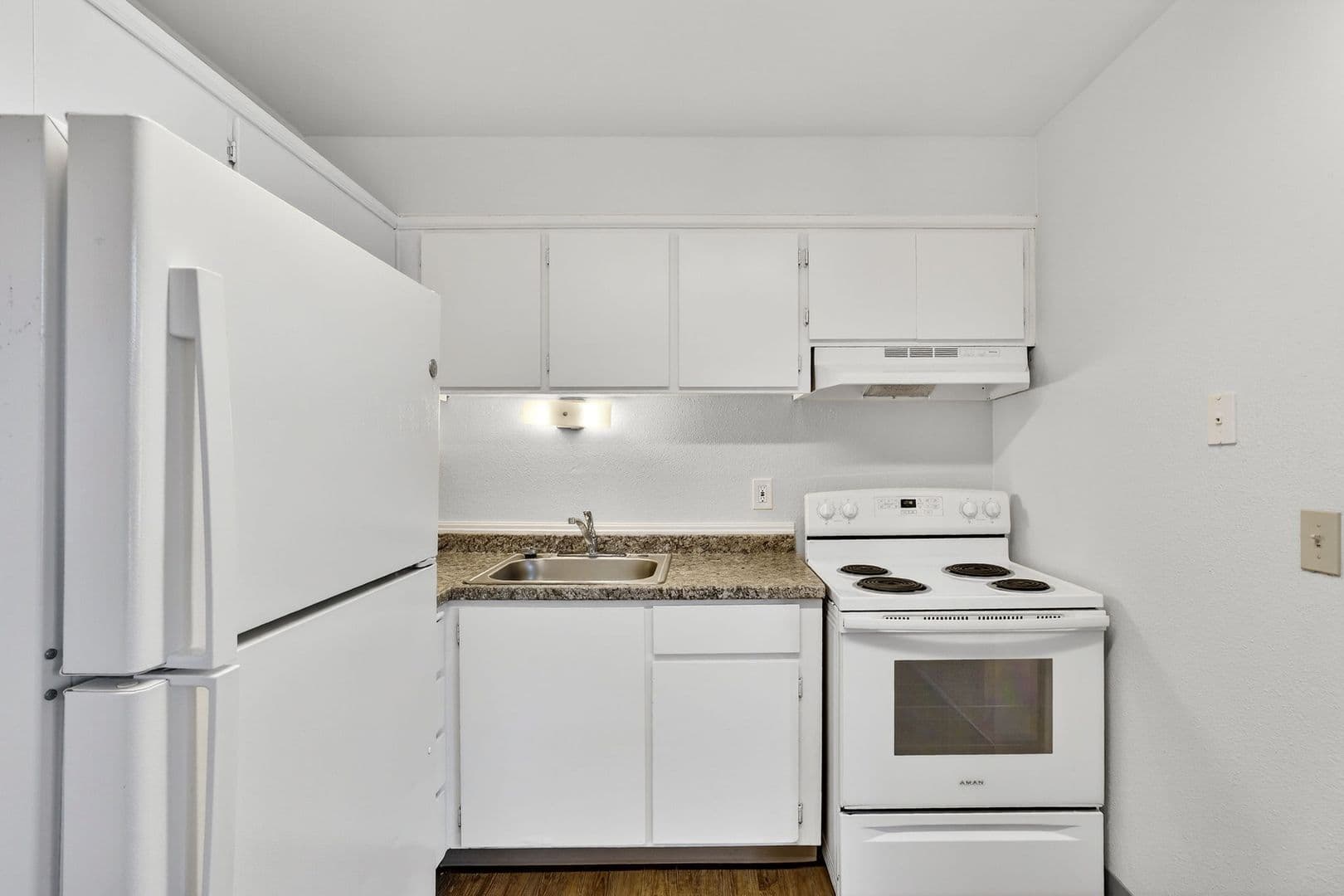 Portland Apartment: 13130 SE Powell Blvd