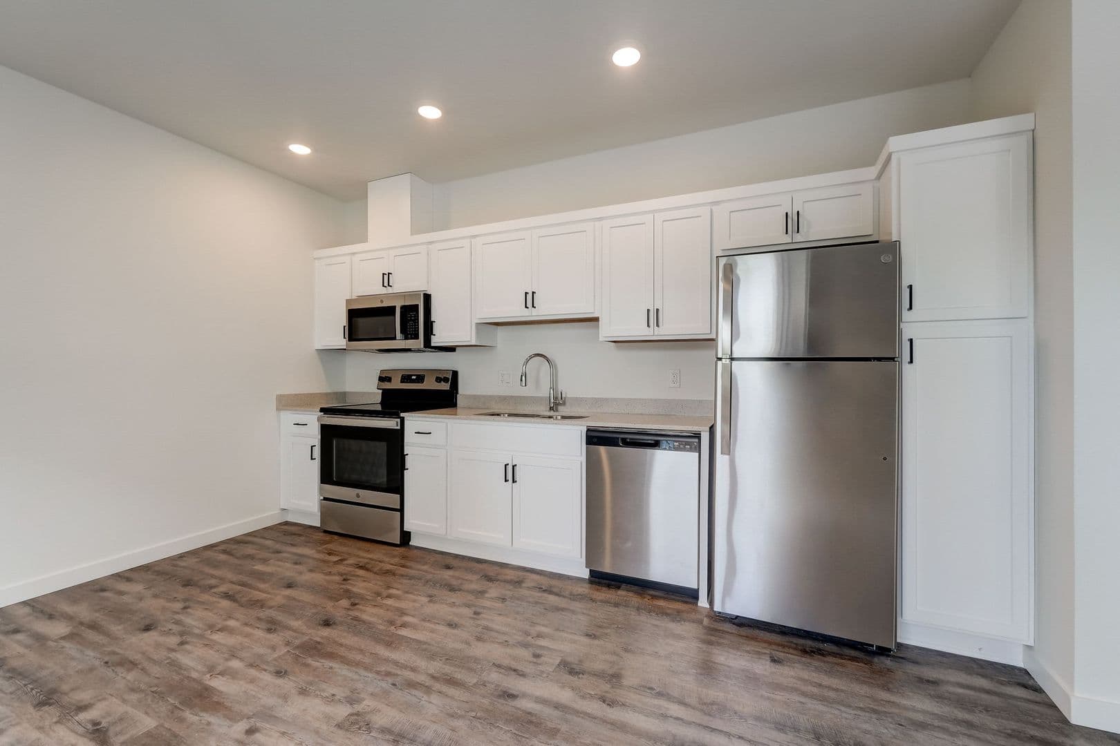 Portland Apartment: 4712 N Williams Ave