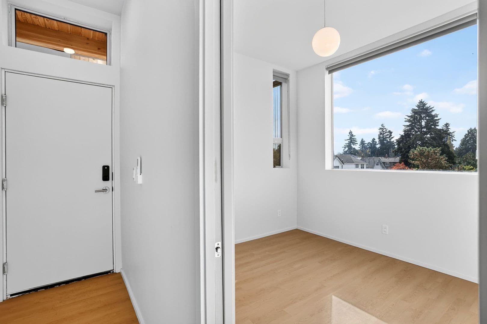 Portland Apartment: 7480 N Delaware