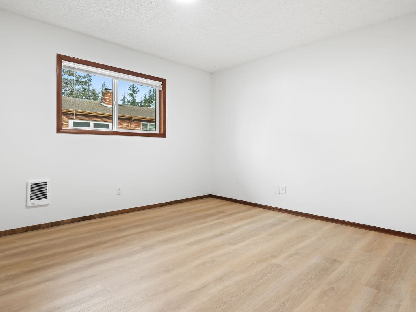 Oregon City Apartment: 313 Warner Milne Rd