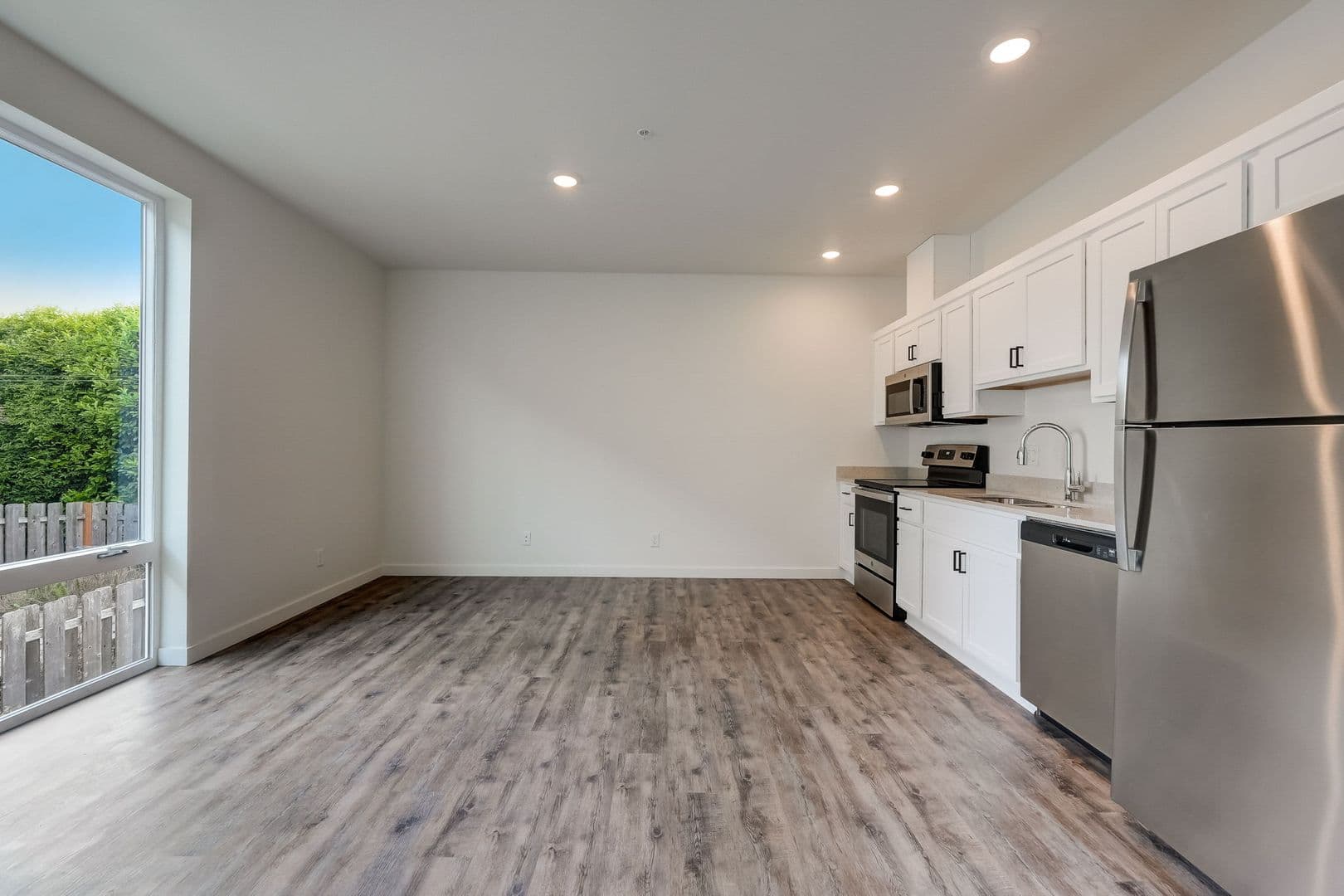 Portland Apartment: 4712 N Williams Ave