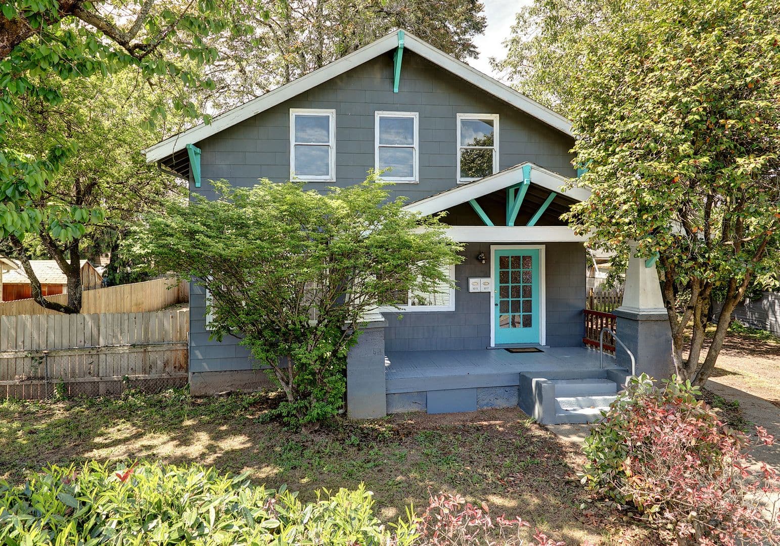 Portland Apartment: 6015-6017 SE 99th Ave