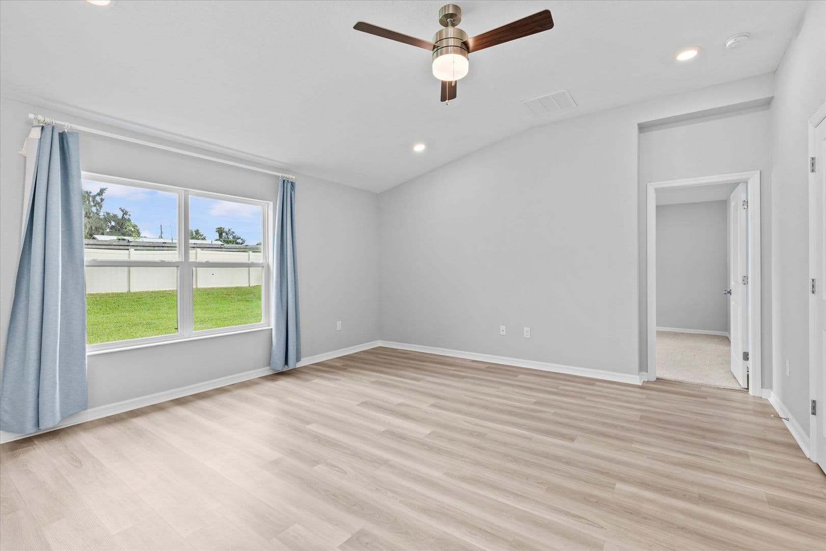 Seffner House: 9972 Mesic Woods Pl