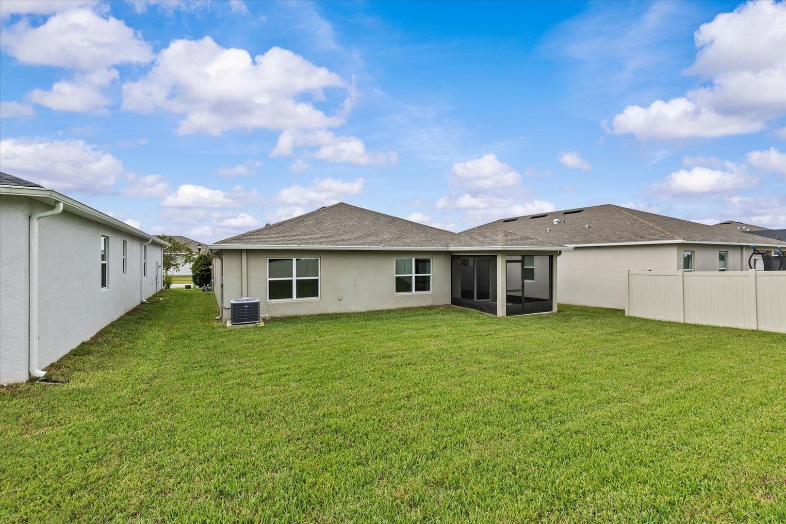 Seffner House: 9972 Mesic Woods Pl