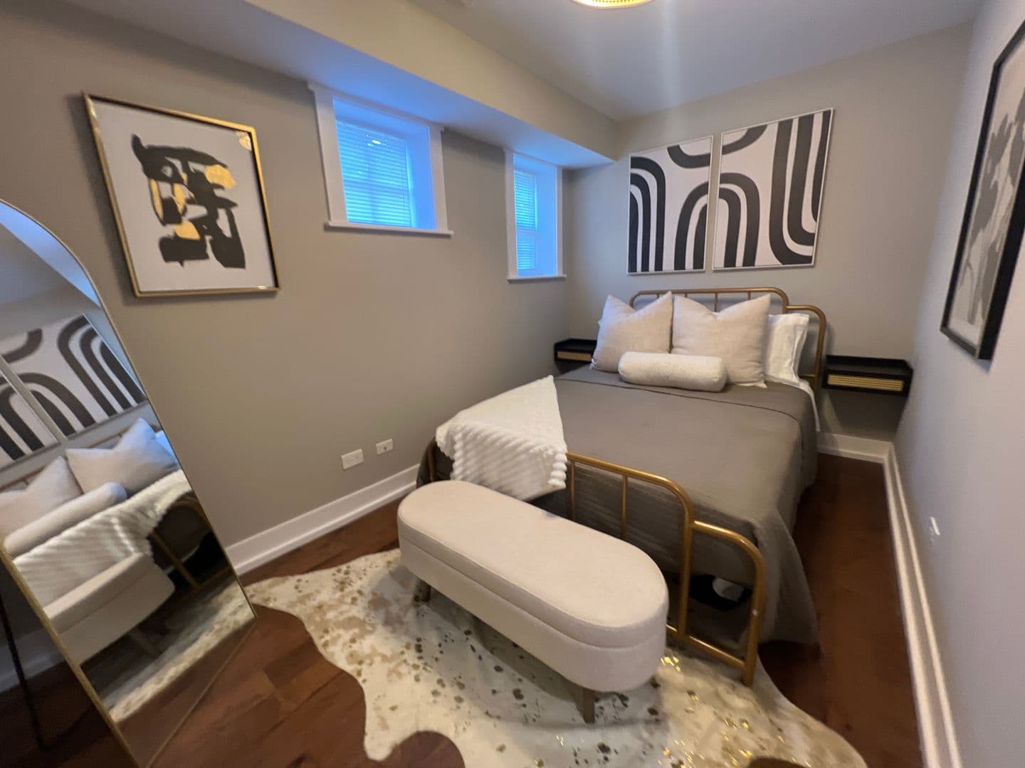 Chicago Apartment: 1724 N Talman Ave