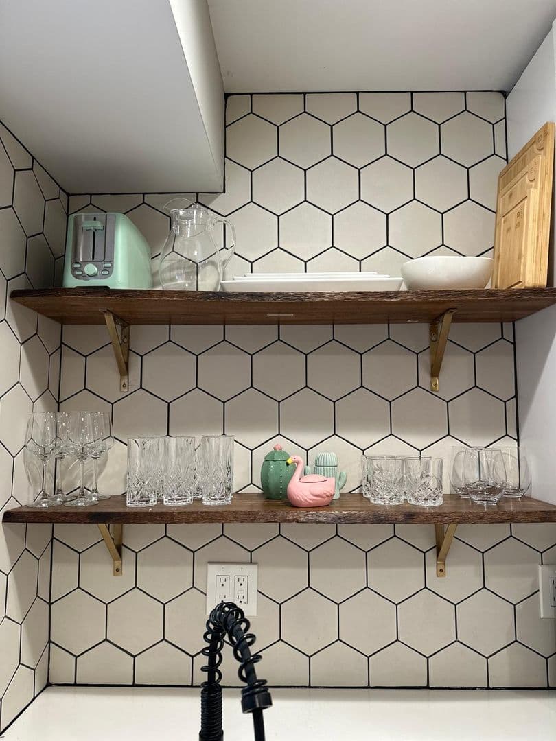Chicago Apartment: 1724 N Talman Ave