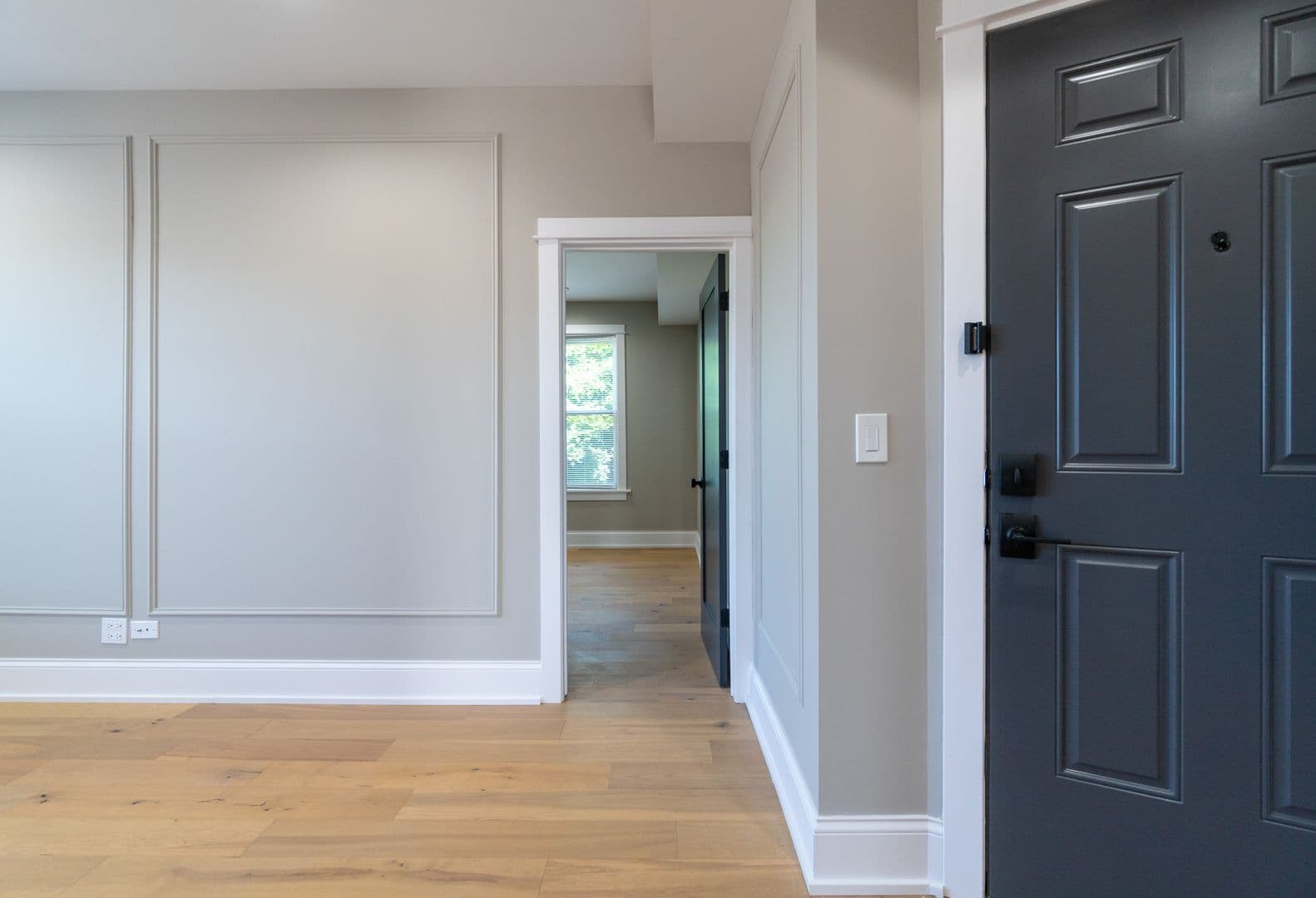 Chicago Apartment: 5404-06 N. Paulina
