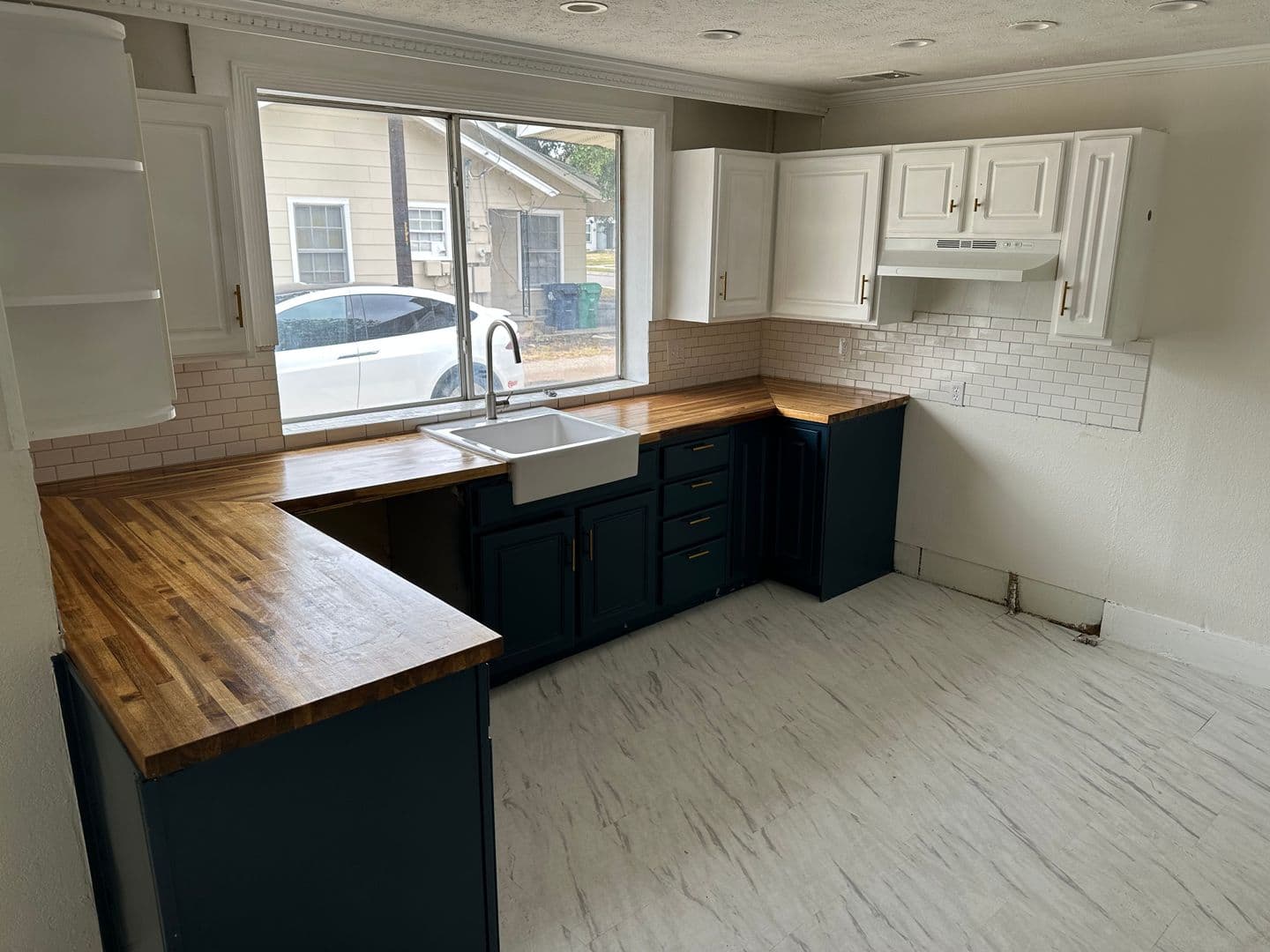 Denton Apartment: 1401 Bolivar St