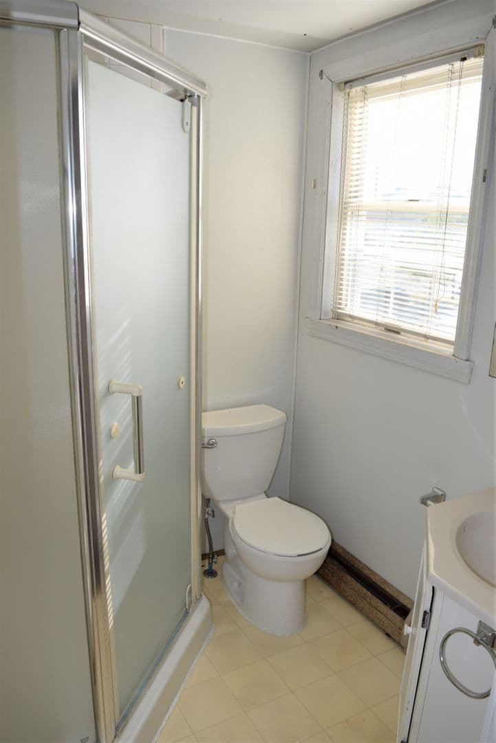Indiana Apartment: 777 apt 1-6 Wayne Ave.