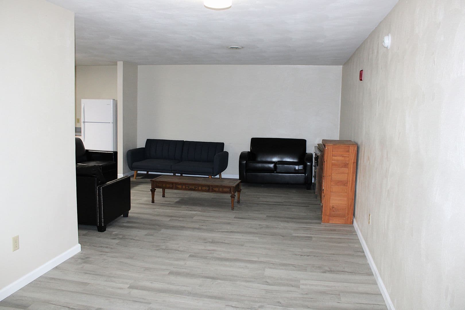 Indiana Apartment: 744 Locust St
