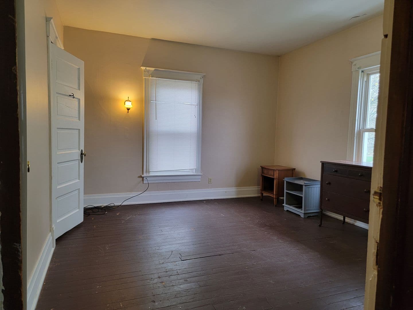 Indiana Apartment: 731-733 Wayne Ave