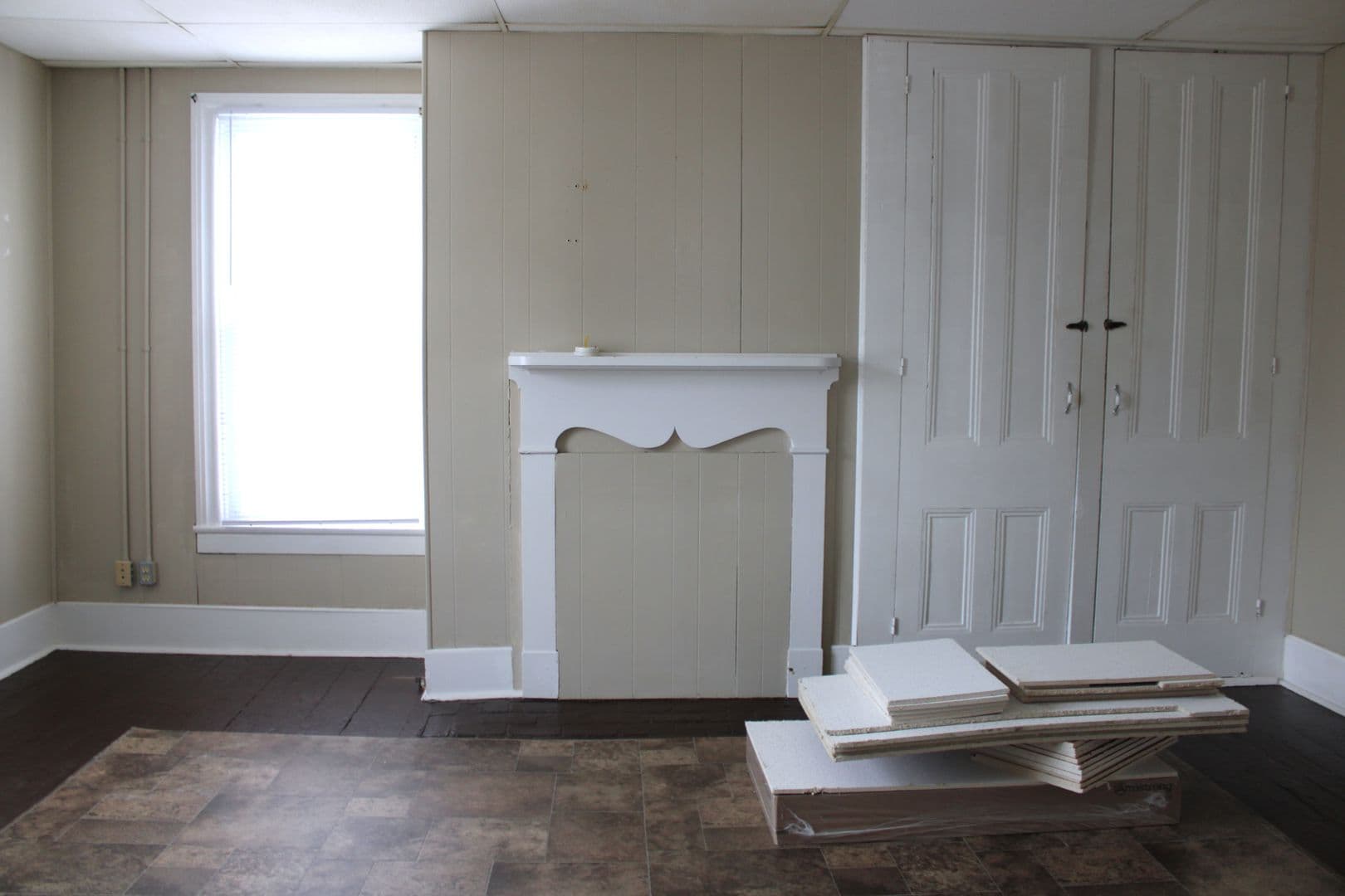 Indiana Apartment: 975 Church St