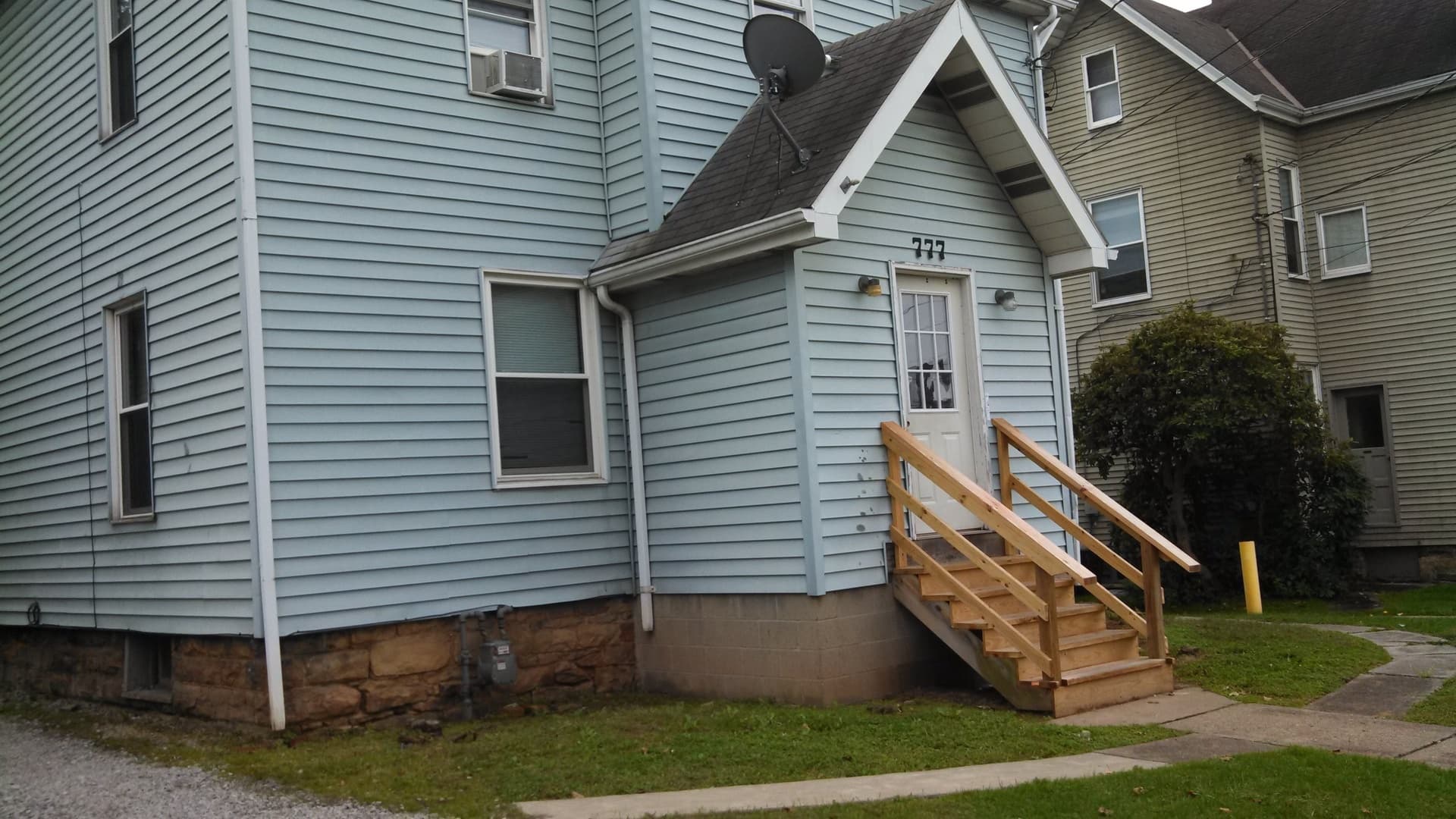 Indiana Apartment: 777 apt 1-6 Wayne Ave.