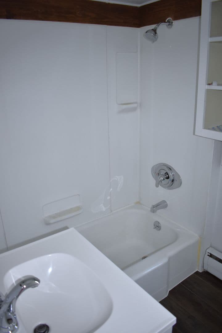 Indiana Apartment: 951 Church St
