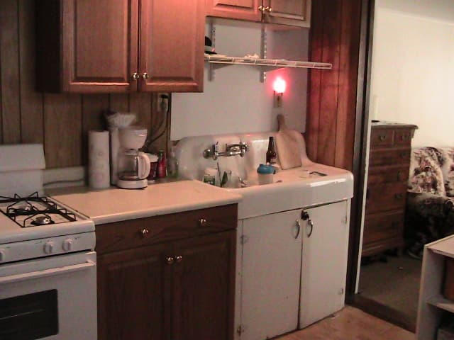 Indiana Apartment: 777 apt 1-6 Wayne Ave.