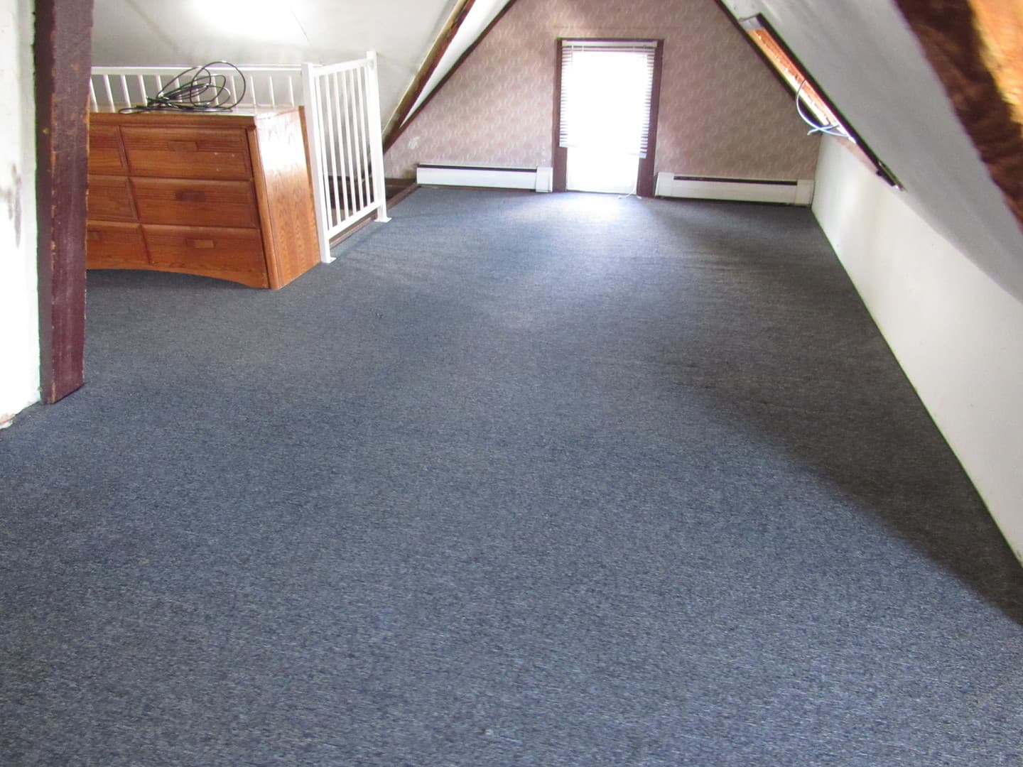 Indiana Apartment: 116 S10th St