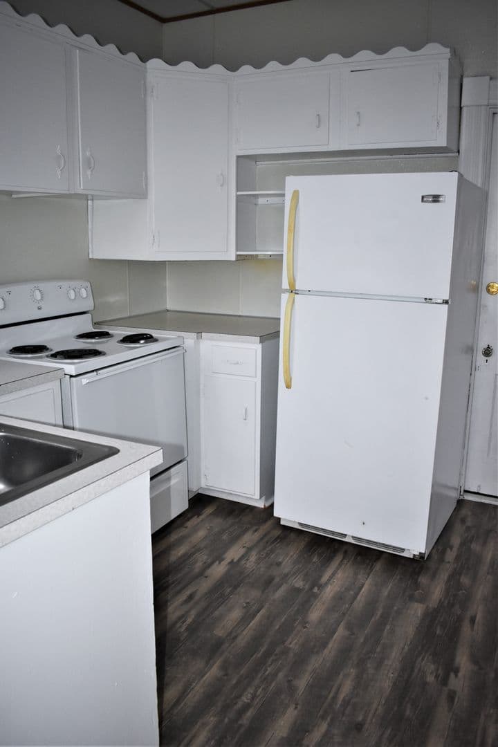 Indiana Apartment: 720-722 Klondyke Ave