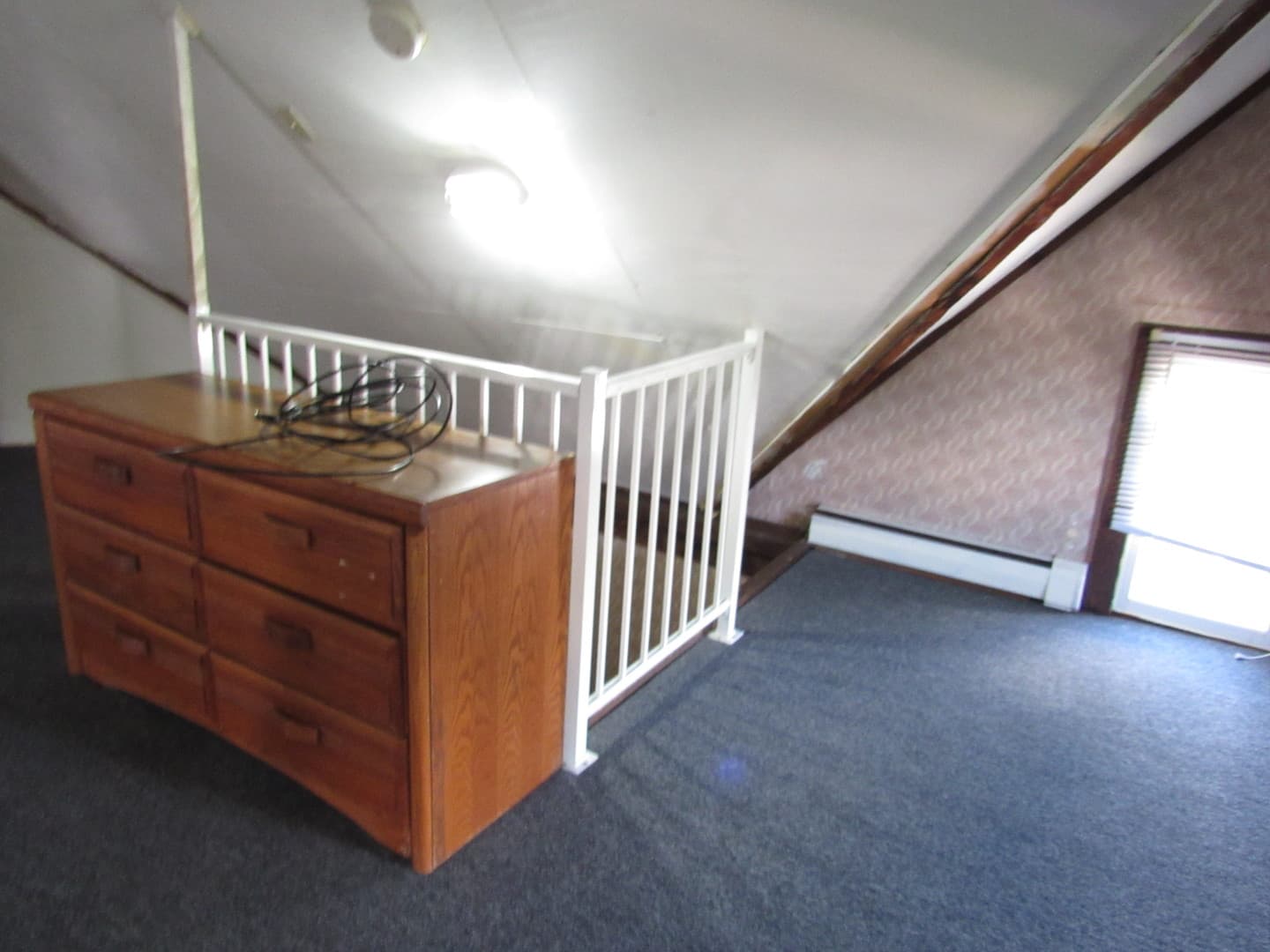 Indiana Apartment: 116 S10th St