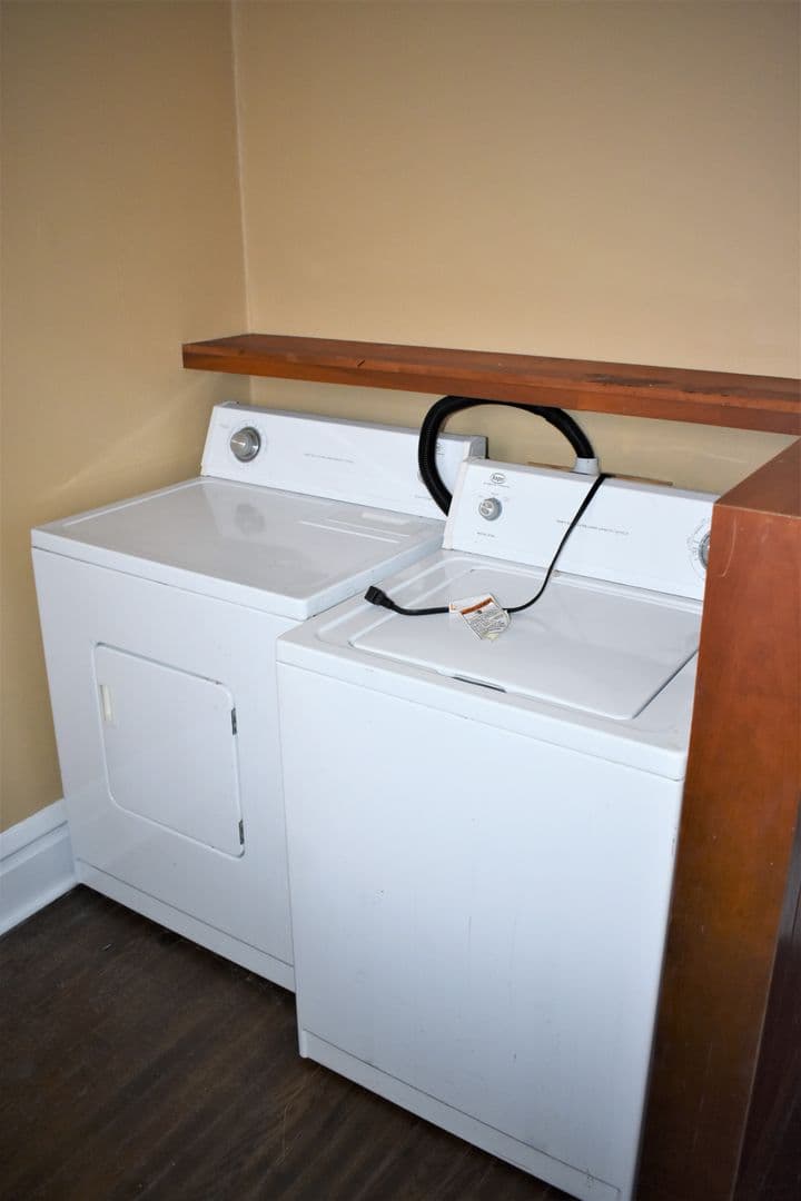 Indiana Apartment: 720-722 Klondyke Ave