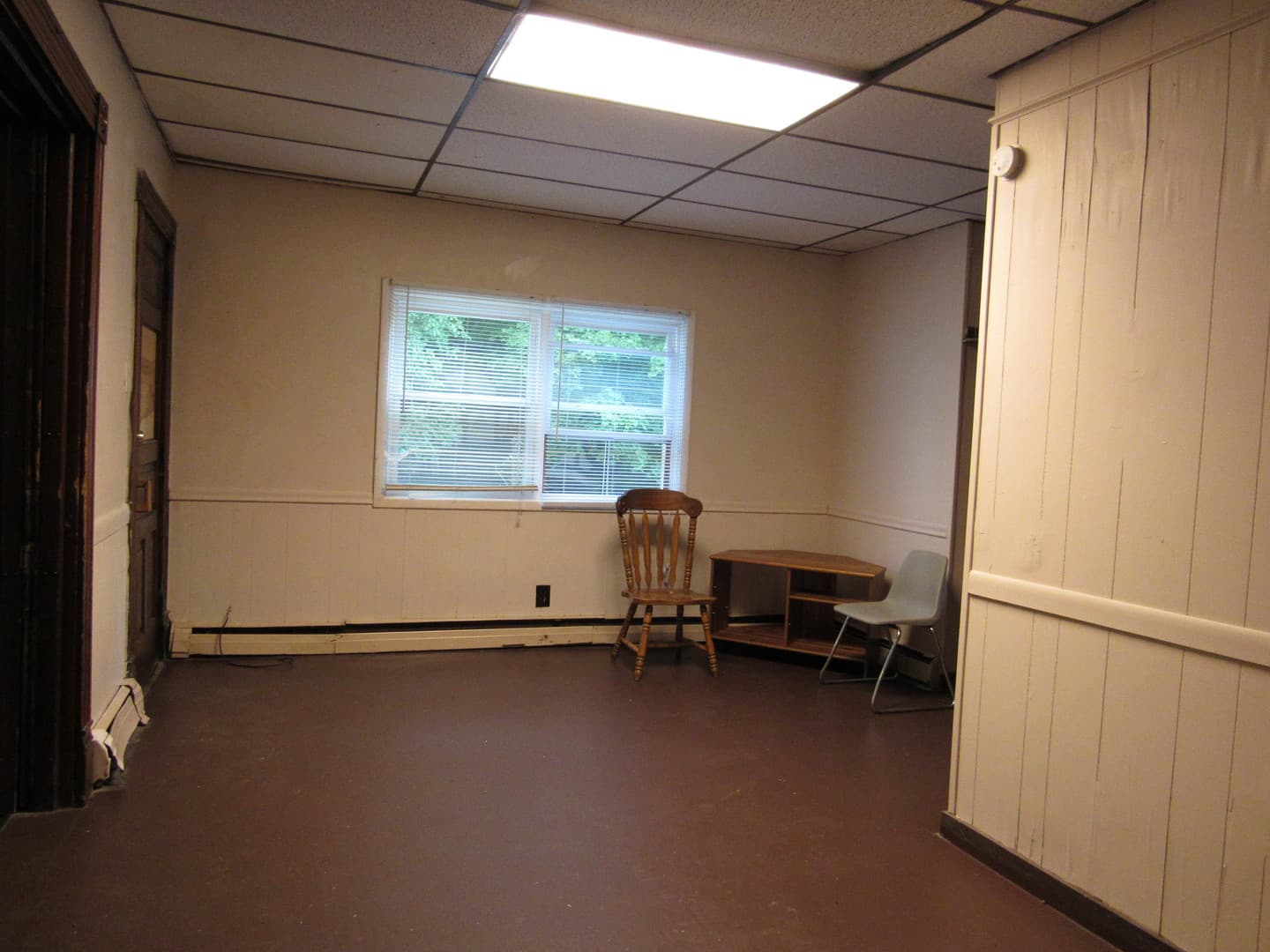 Indiana Apartment: 116 S10th St