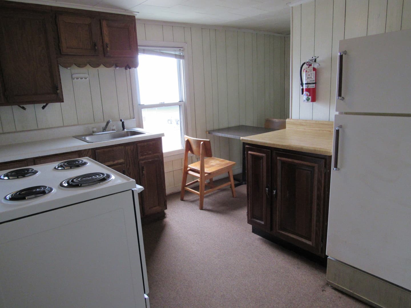 Indiana Apartment: 121 S. 8th St.