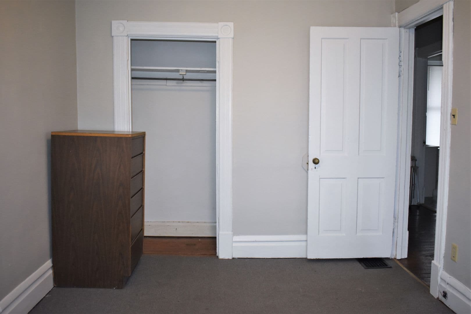Indiana Apartment: 720-722 Klondyke Ave
