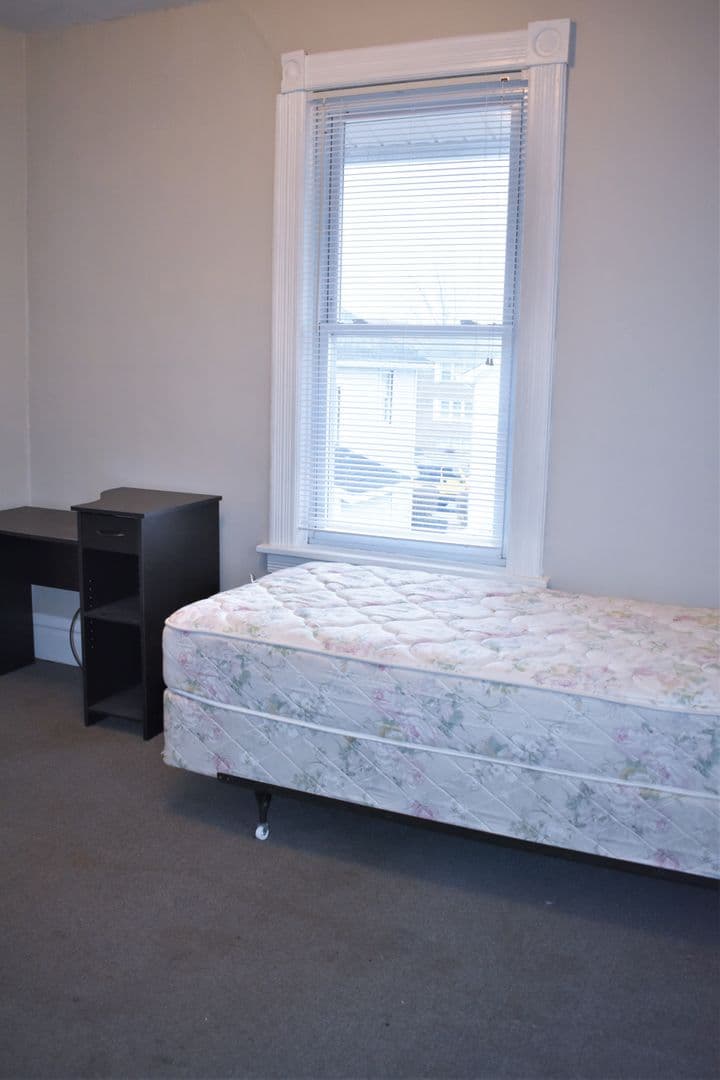 Indiana Apartment: 720-722 Klondyke Ave