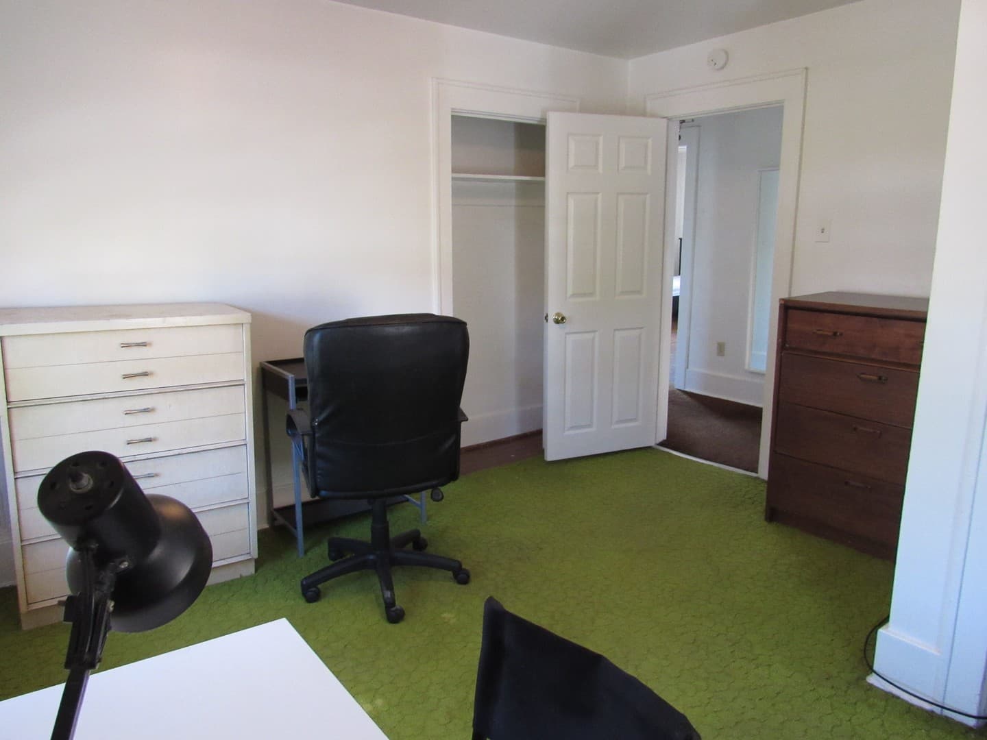 Indiana Apartment: 1148 School St