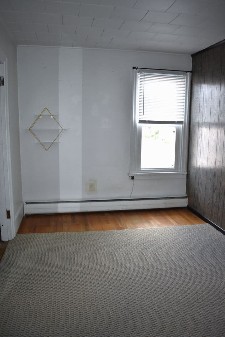 Indiana Apartment: 951 Church St