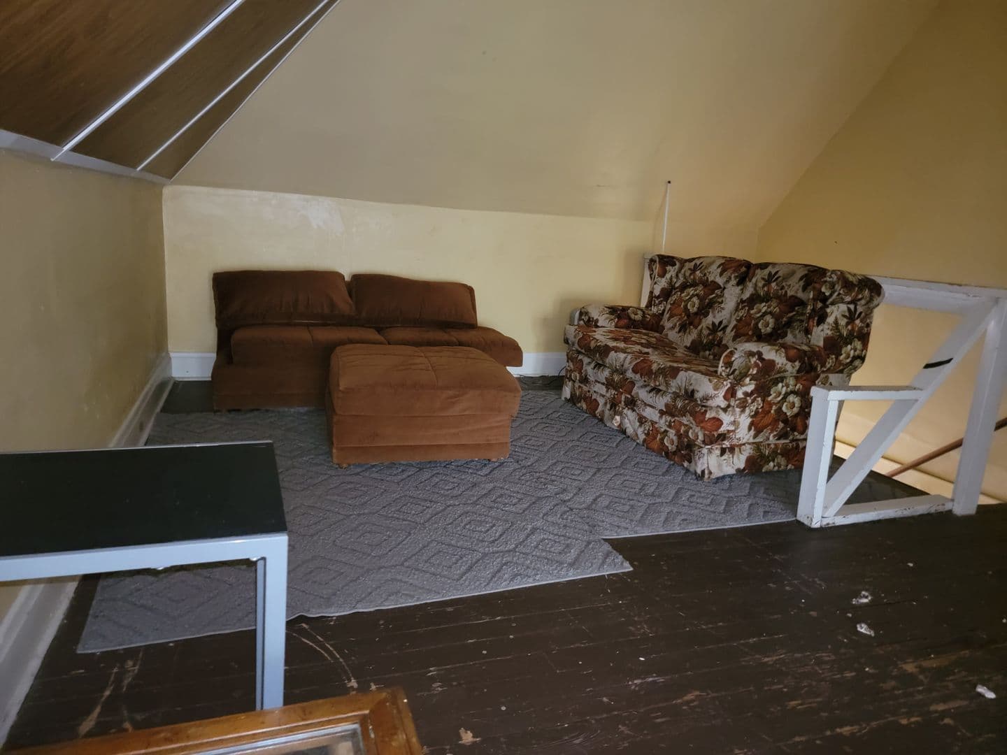Indiana Apartment: 731-733 Wayne Ave