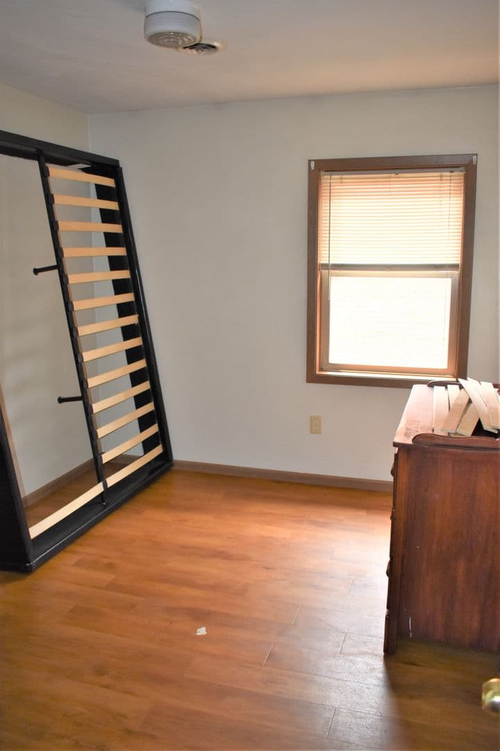 Indiana Apartment: 744 Locust St